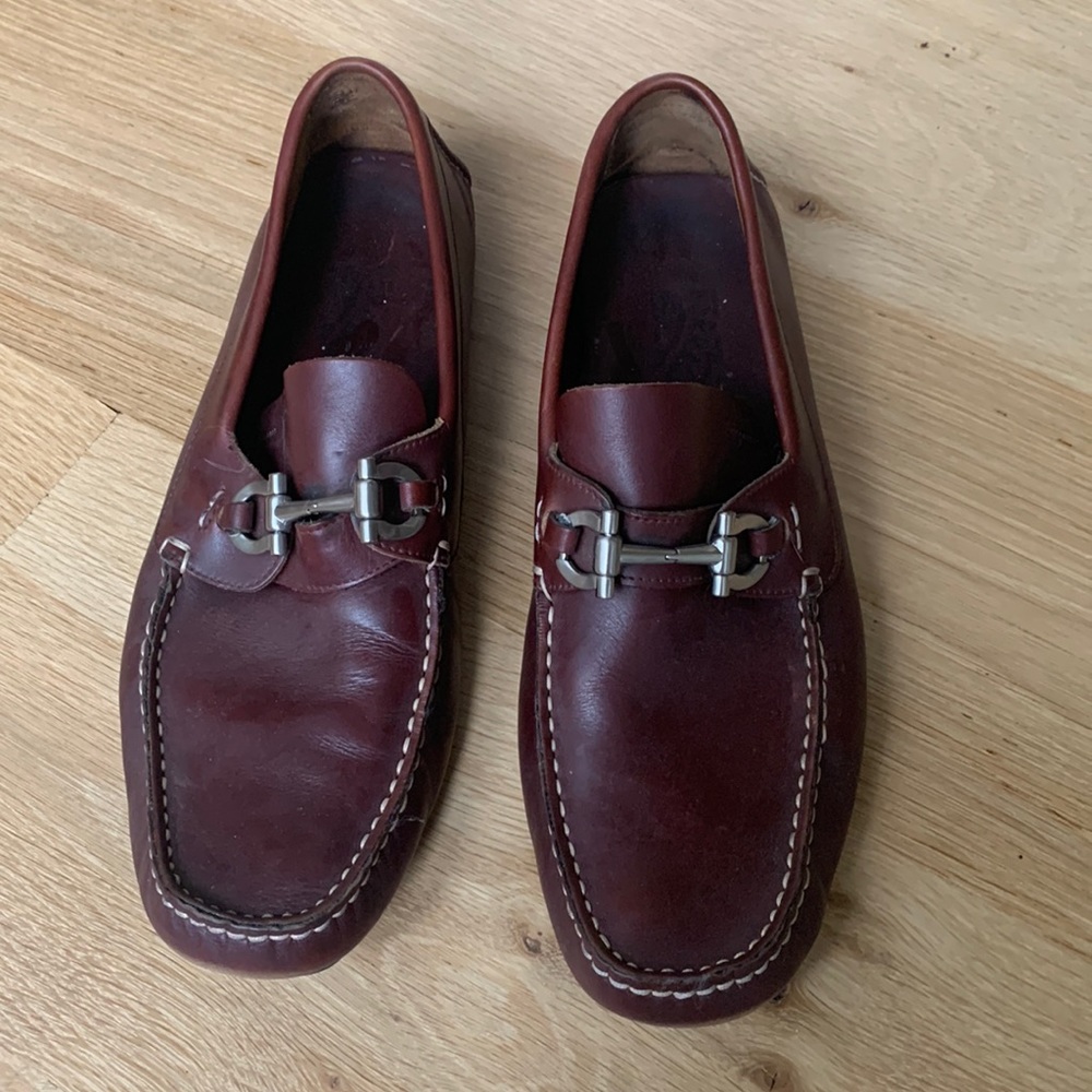 Salvatore Ferragamo Driver with Gancini ornament | Made in Italy